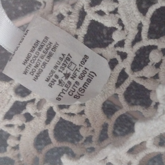 Nella fantasia tank top ptp 16" - Picture 5 of 7